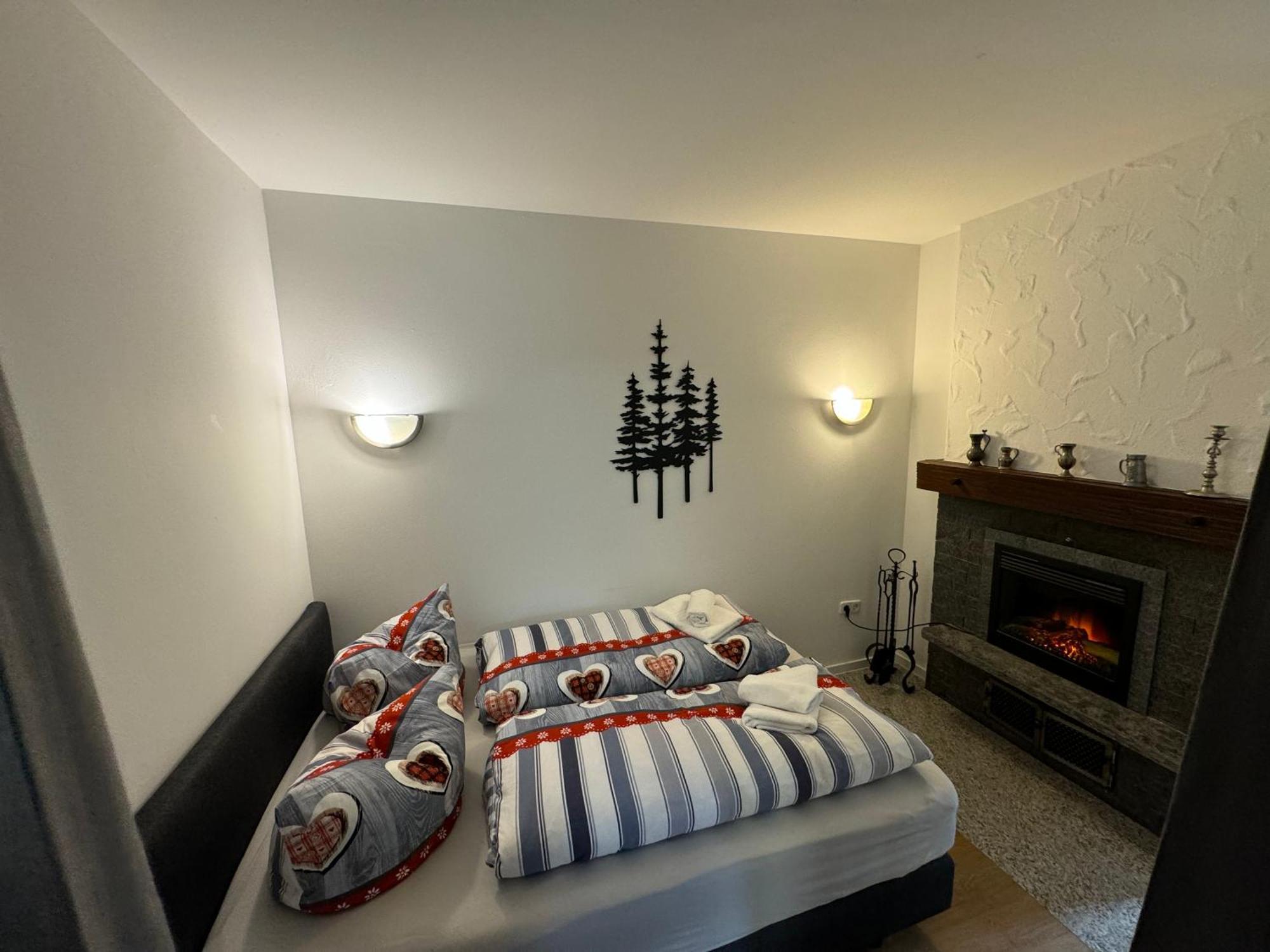 Ferienhaus Frei 4 Compact Hinterzarten Exteriér fotografie